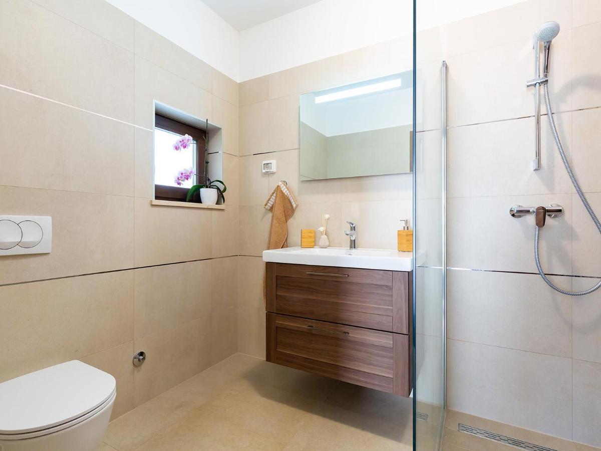 Villa Gioia Apartment With Terrace ポレッチ エクステリア 写真